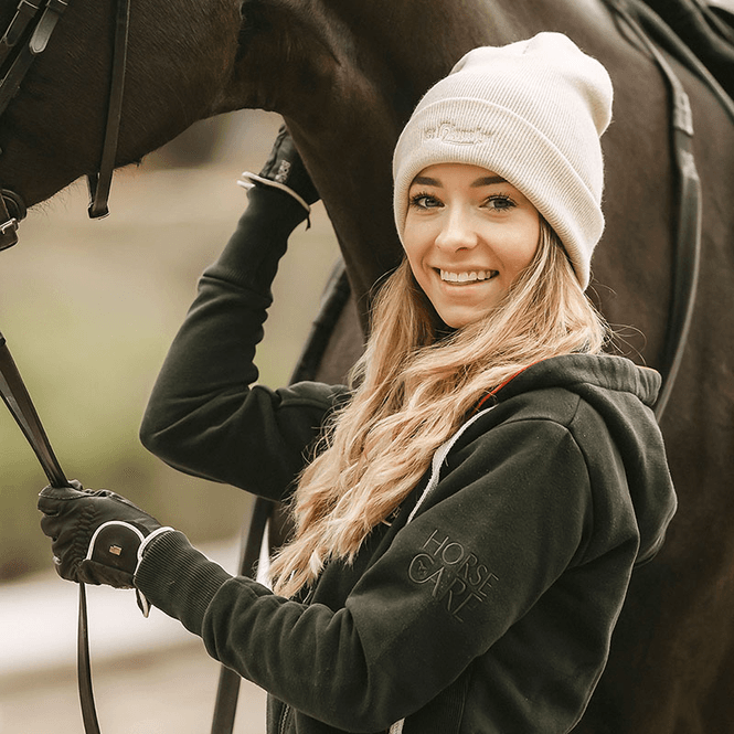 Hovedbilde ST. HIPPOLYT STRIKKELUE